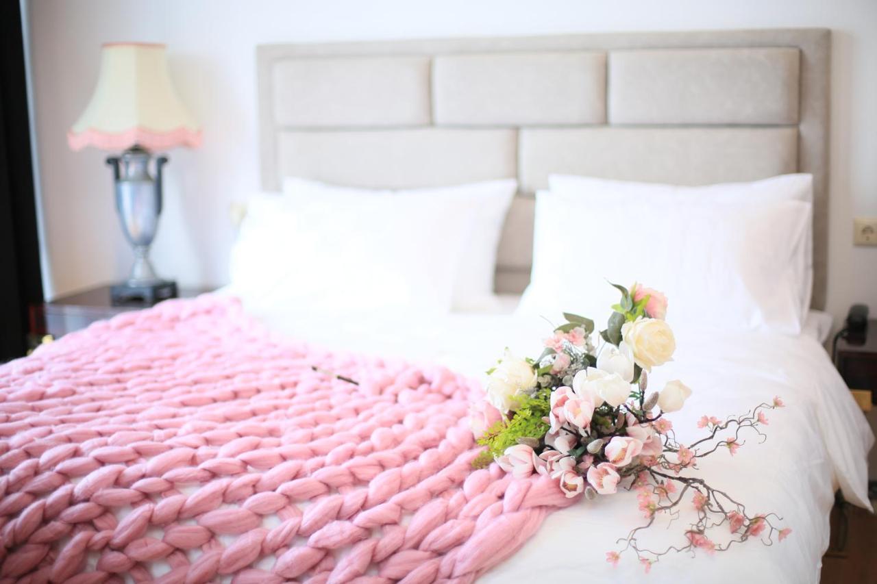 Otakhebi Hotel Сарпи Екстериор снимка