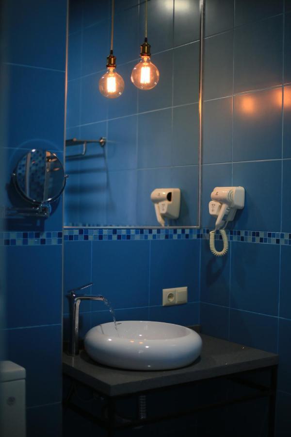 Otakhebi Hotel Сарпи Екстериор снимка