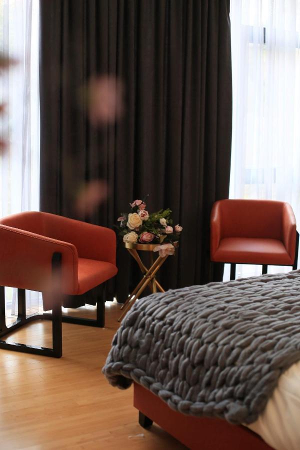 Otakhebi Hotel Сарпи Екстериор снимка